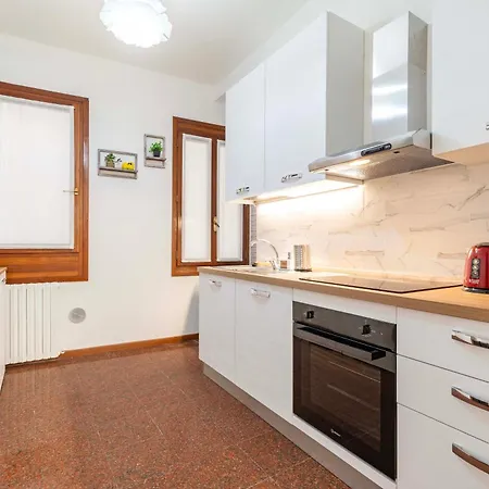 Ca'julia Apartament *